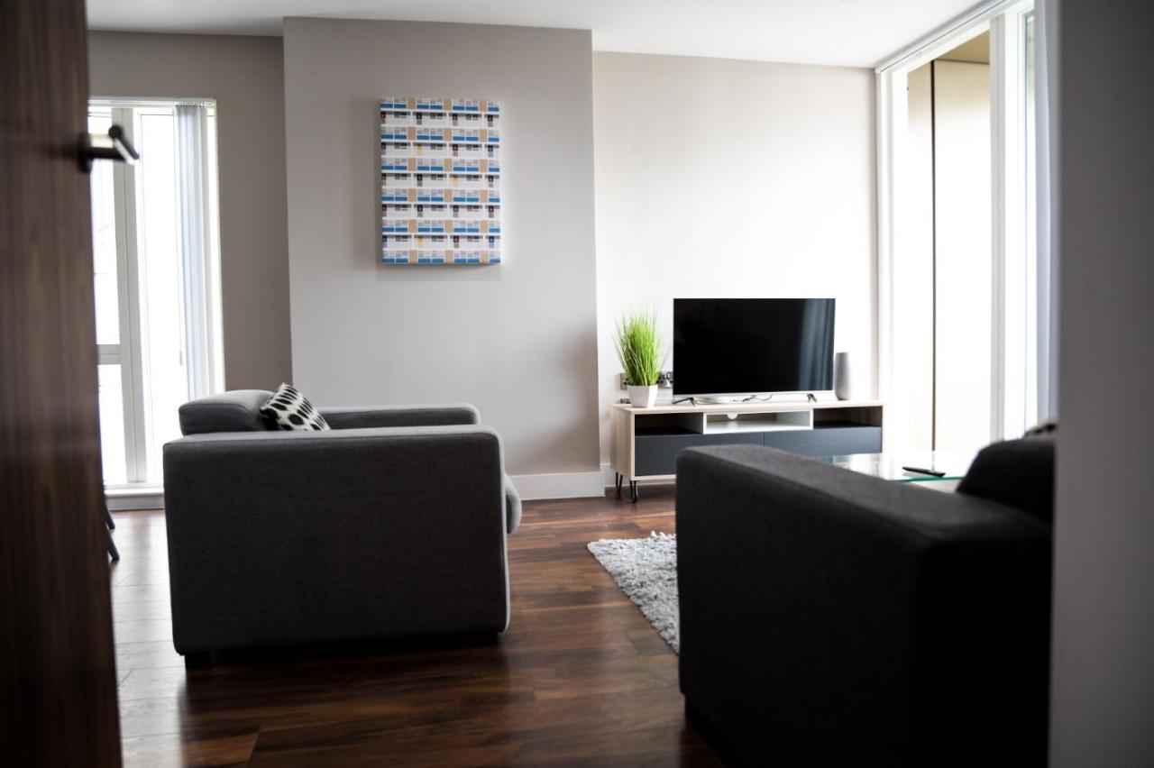 Onpoint Apartments - Spacious 2 Bedroom Apt - City Centre With Balcony Manchester Exteriör bild