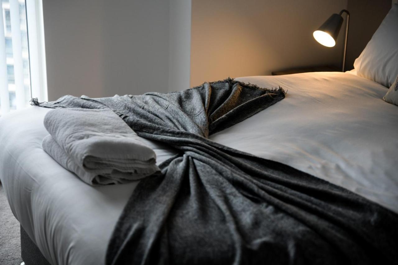 Onpoint Apartments - Spacious 2 Bedroom Apt - City Centre With Balcony Manchester Exteriör bild