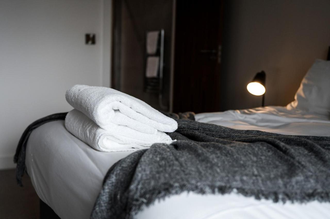 Onpoint Apartments - Spacious 2 Bedroom Apt - City Centre With Balcony Manchester Exteriör bild
