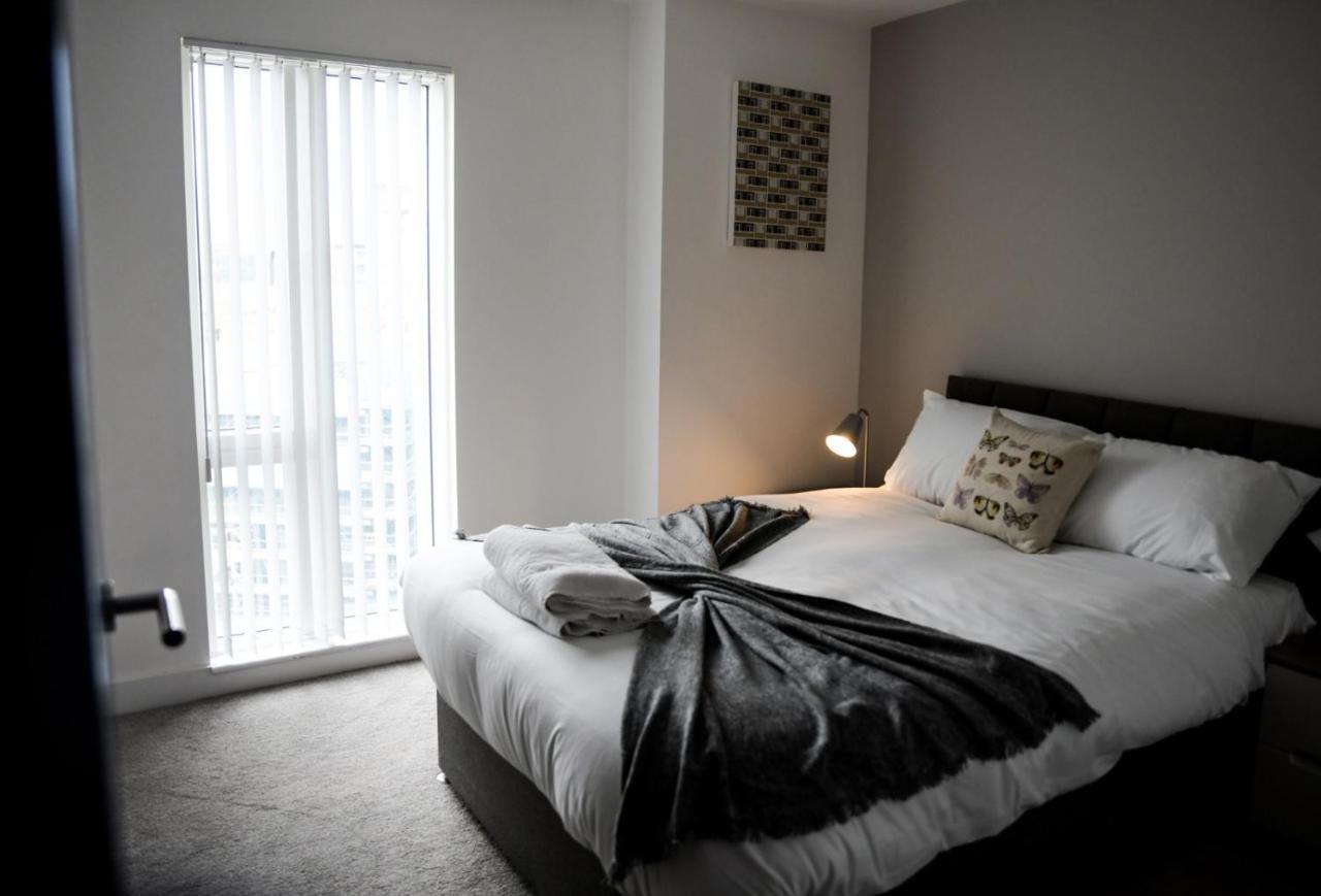 Onpoint Apartments - Spacious 2 Bedroom Apt - City Centre With Balcony Manchester Exteriör bild