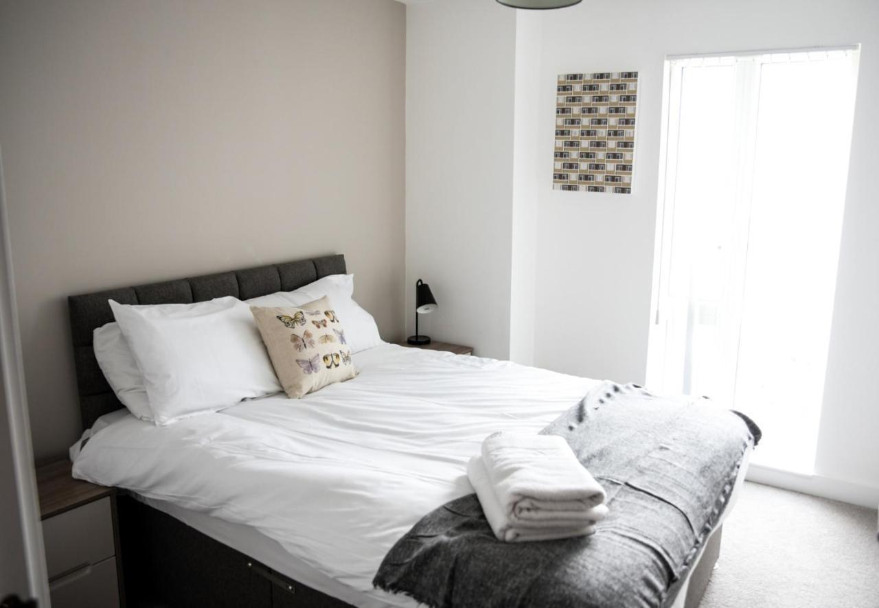 Onpoint Apartments - Spacious 2 Bedroom Apt - City Centre With Balcony Manchester Exteriör bild