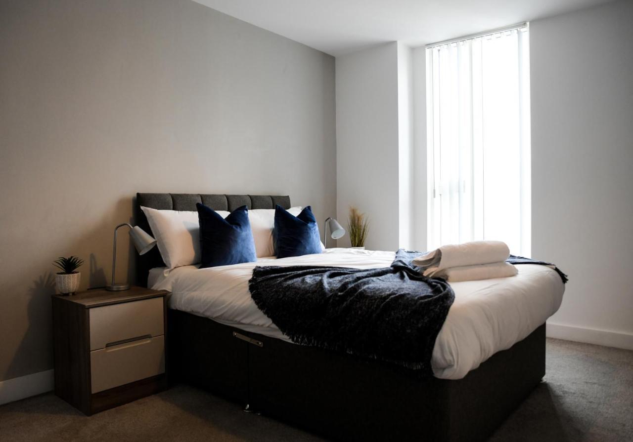 Onpoint Apartments - Spacious 2 Bedroom Apt - City Centre With Balcony Manchester Exteriör bild